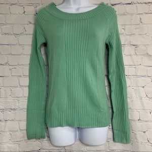 NWT Cute Mint Green Sweater Medium